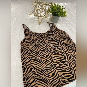 Banana republic tiger stripe tank XS